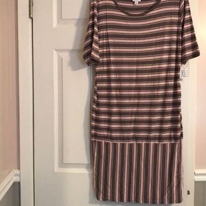 Lularoe Julia.